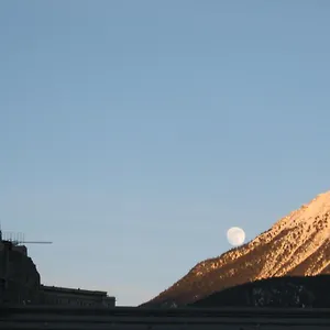 Montagne Au Soleil , Briançon France